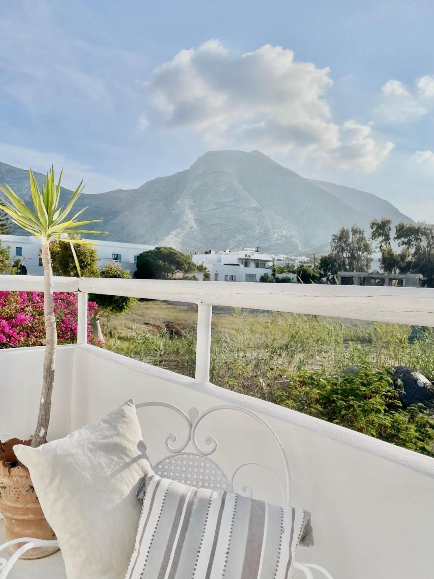 Villa Maina Камари Экстерьер фото